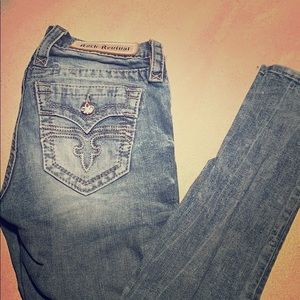 Women’s Rock Revival Skinny Jeans